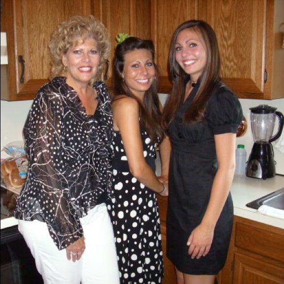 *LAST CHANCE* Tempted black & white polka dot dress, juniors SM - Picture 2 of 8